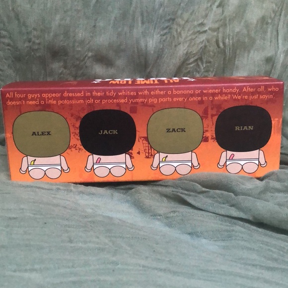 Vintage All Time Low UNiPO Action Figures by UNKL for Hopeless Records NIB - Picture 8 of 11